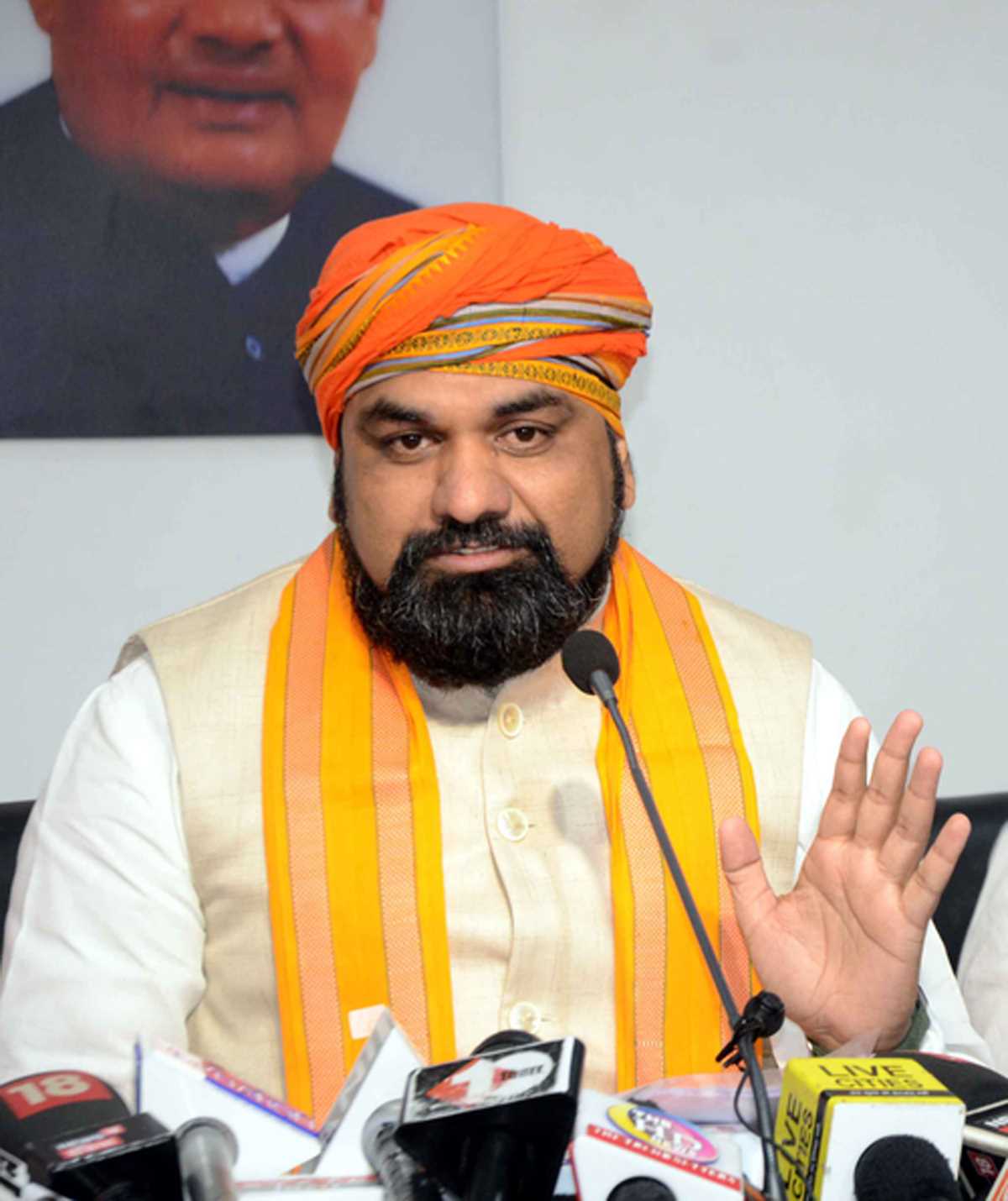 चंद्रयान-3 की सफल लैंडिंग पर बिहार भाजपा में जश्न, सम्राट चौधरी ने पीएम और वैज्ञानिकों को दी बधाई